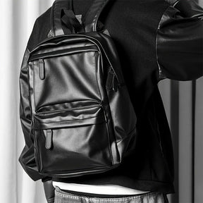 Mochila para Viagem em Couro Impermeável