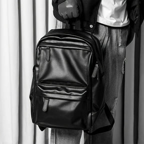 Mochila para Viagem em Couro Impermeável